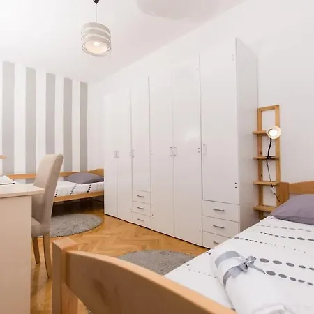 Apartment Dajana Feeling Of Home Trogir Exterior photo